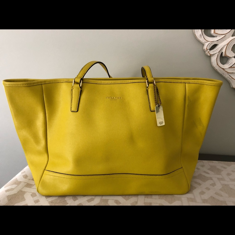 Leather City Tote. Coach canary yellow!
